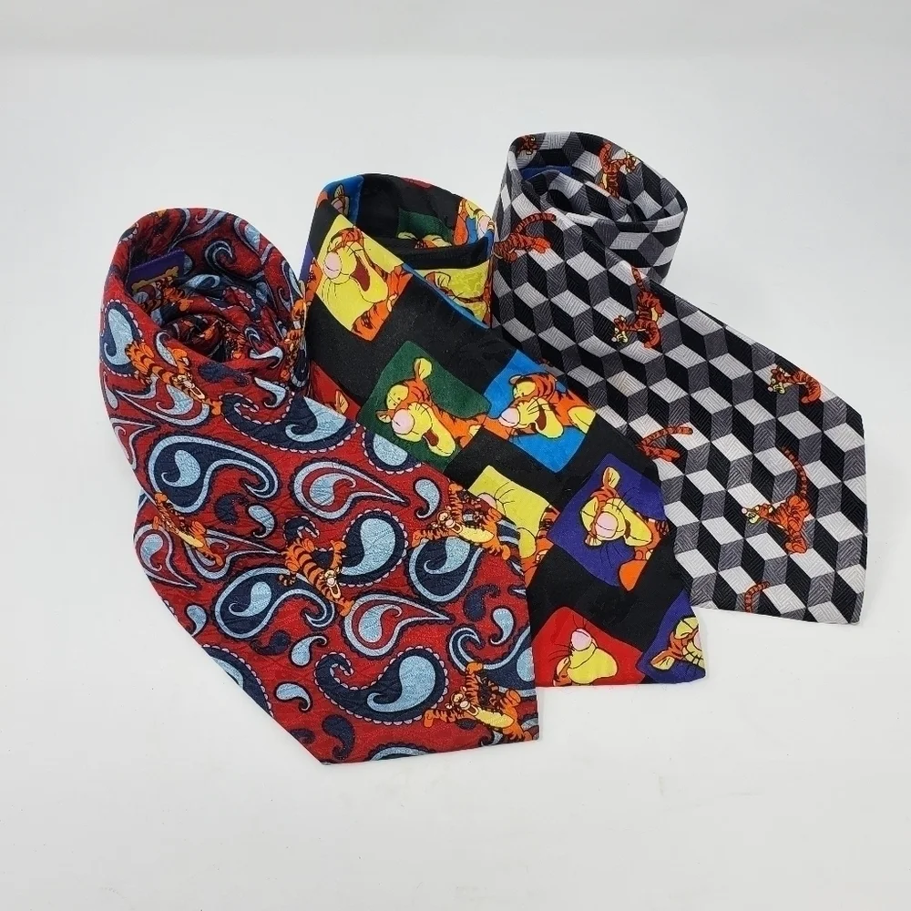 DISNEY WINNIE THE POOH TIGGER LOT OF 3 MEN NECKTIE TIES BLACK ORANGE RED